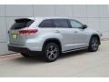 2017 Celestial Silver Metallic Toyota Highlander LE  photo #3