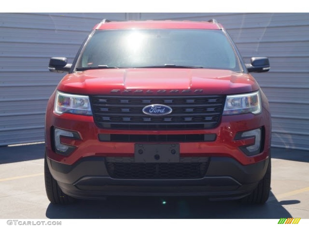 2017 Explorer XLT - Ruby Red / Sport Appearance Dark Earth Gray photo #2