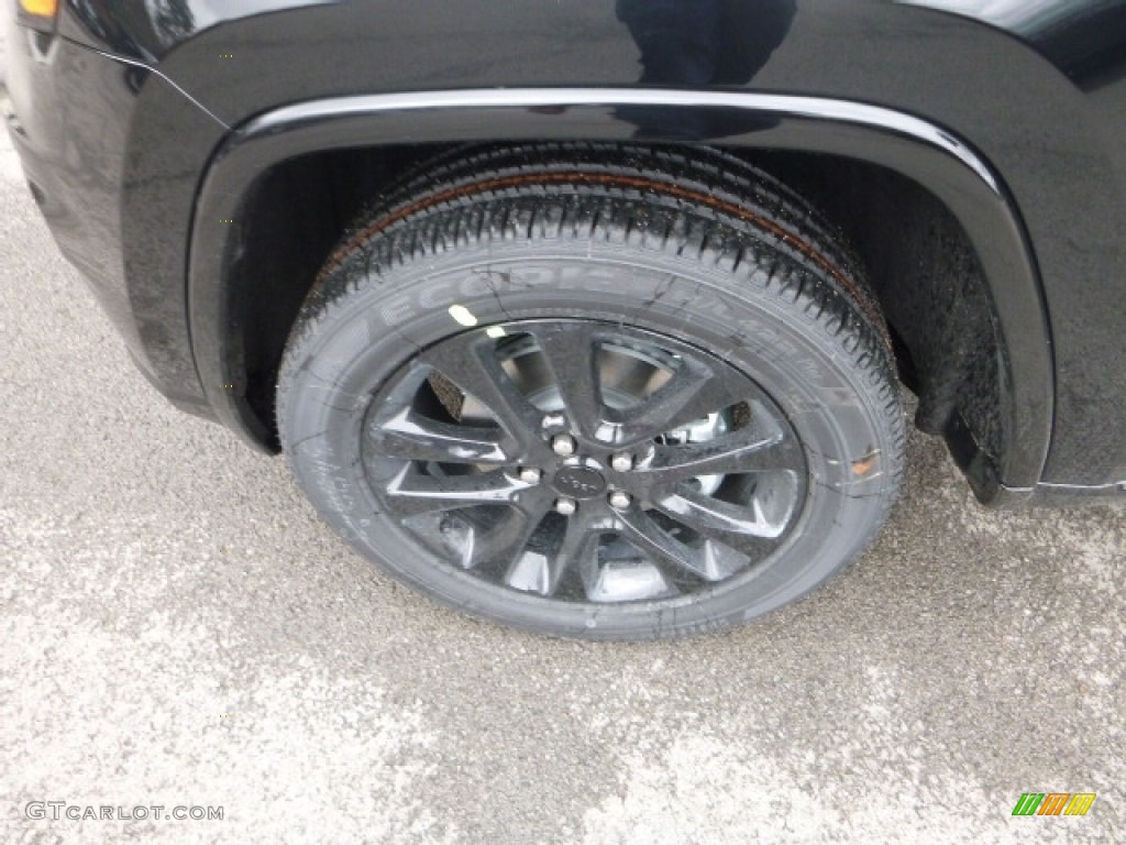 2017 Grand Cherokee Laredo 4x4 - Diamond Black Crystal Pearl / Black photo #2