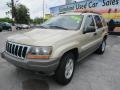2000 Champagne Pearlcoat Jeep Grand Cherokee Laredo  photo #4