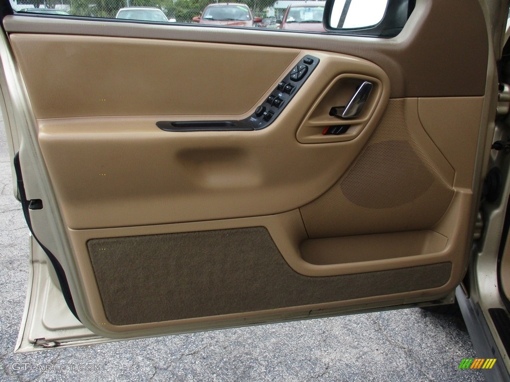 2000 Grand Cherokee Laredo - Champagne Pearlcoat / Taupe photo #10