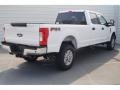 2017 Oxford White Ford F350 Super Duty XLT Crew Cab 4x4  photo #6