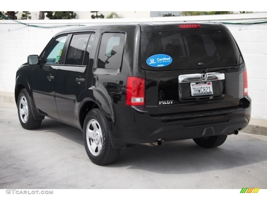 2015 Pilot LX - Crystal Black Pearl / Gray photo #2