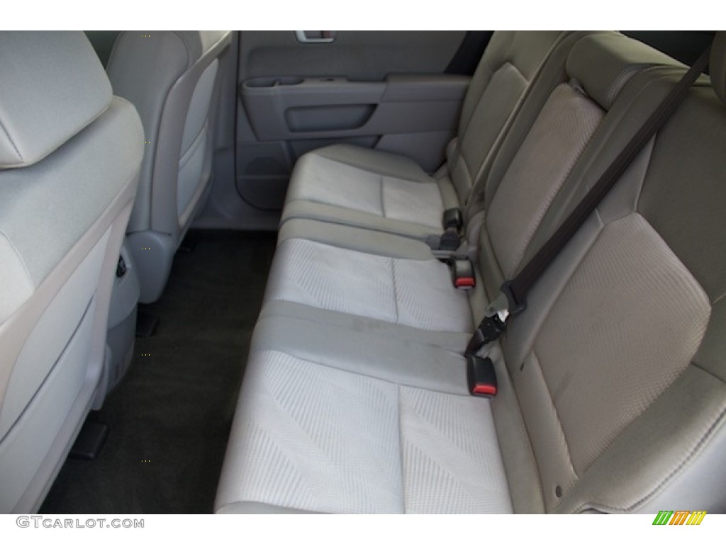 2015 Pilot LX - Crystal Black Pearl / Gray photo #4