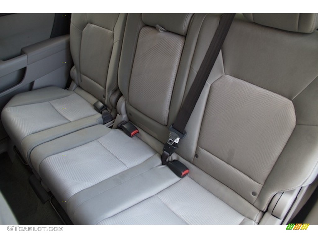 2015 Pilot LX - Crystal Black Pearl / Gray photo #14