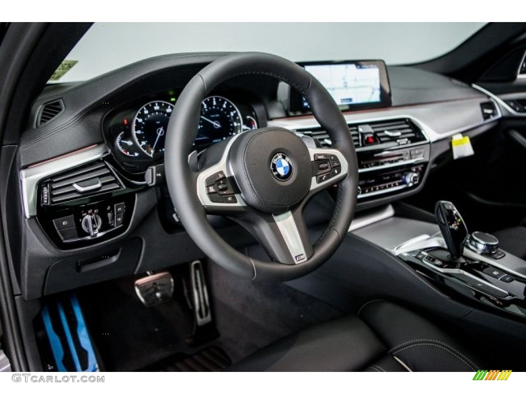 2017 5 Series 530i Sedan - Black Sapphire Metallic / Black photo #5