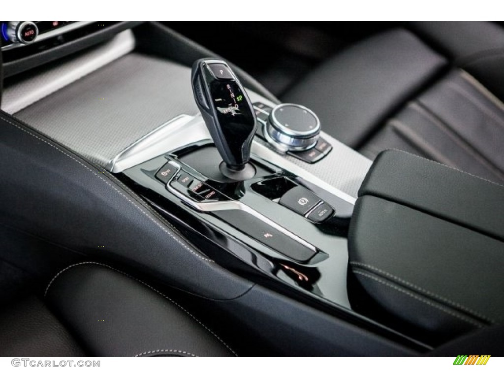 2017 5 Series 530i Sedan - Black Sapphire Metallic / Black photo #7