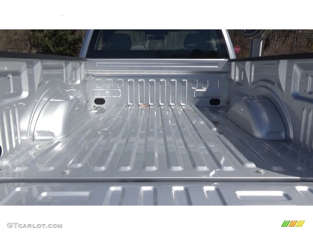 2017 F150 XL Regular Cab 4x4 - Ingot Silver / Earth Gray photo #19