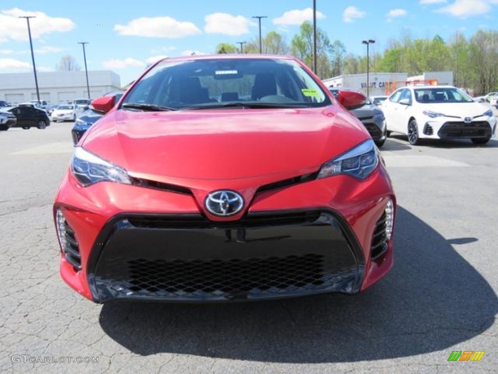 2017 Corolla SE - Barcelona Red Metalic / Black photo #2