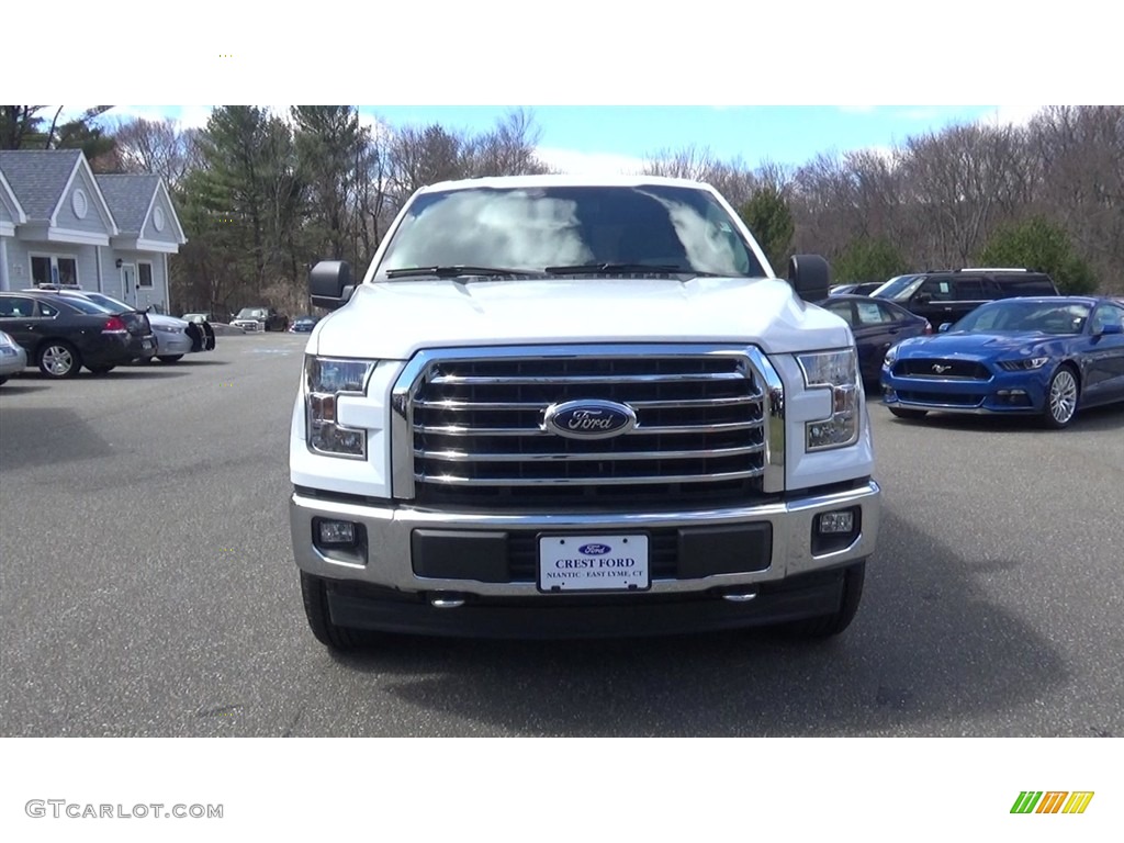 2017 F150 XLT SuperCab 4x4 - Oxford White / Earth Gray photo #2
