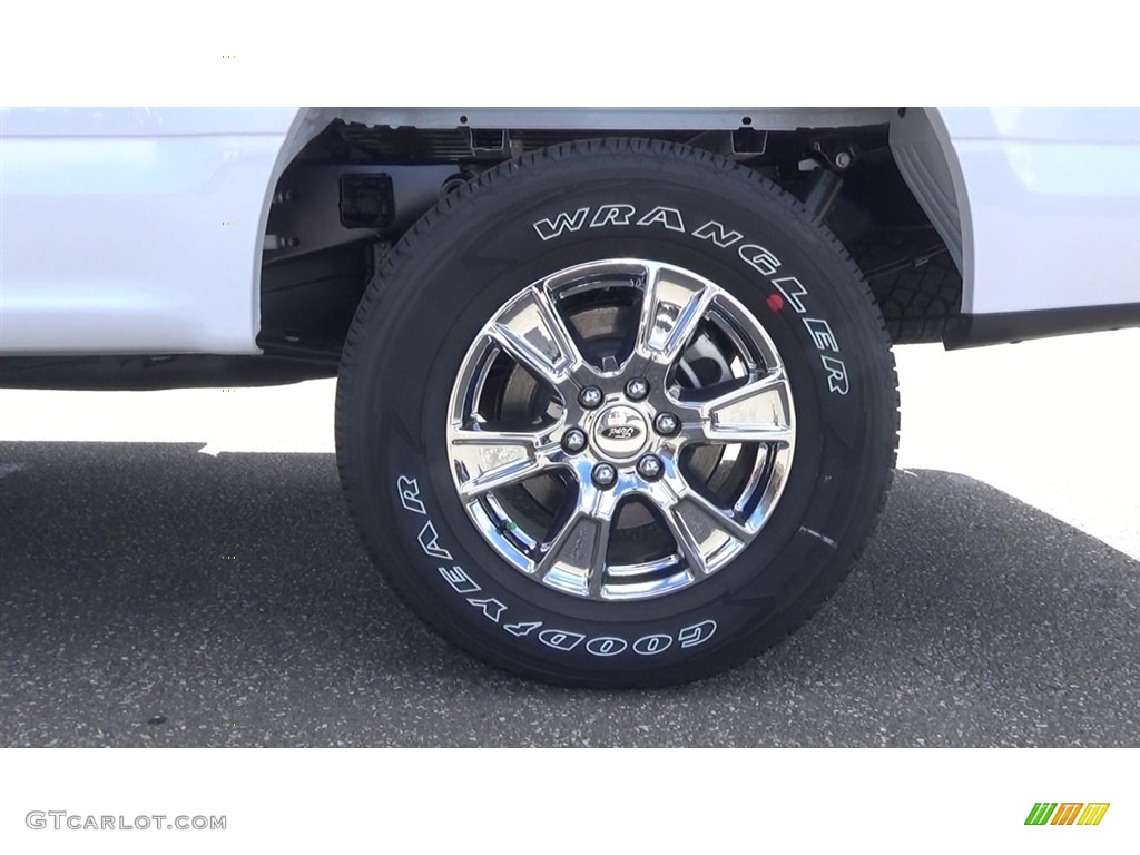 2017 F150 XLT SuperCab 4x4 - Oxford White / Earth Gray photo #20