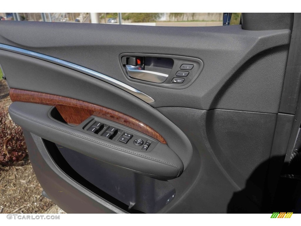 2017 MDX SH-AWD - Lunar Silver Metallic / Ebony photo #8