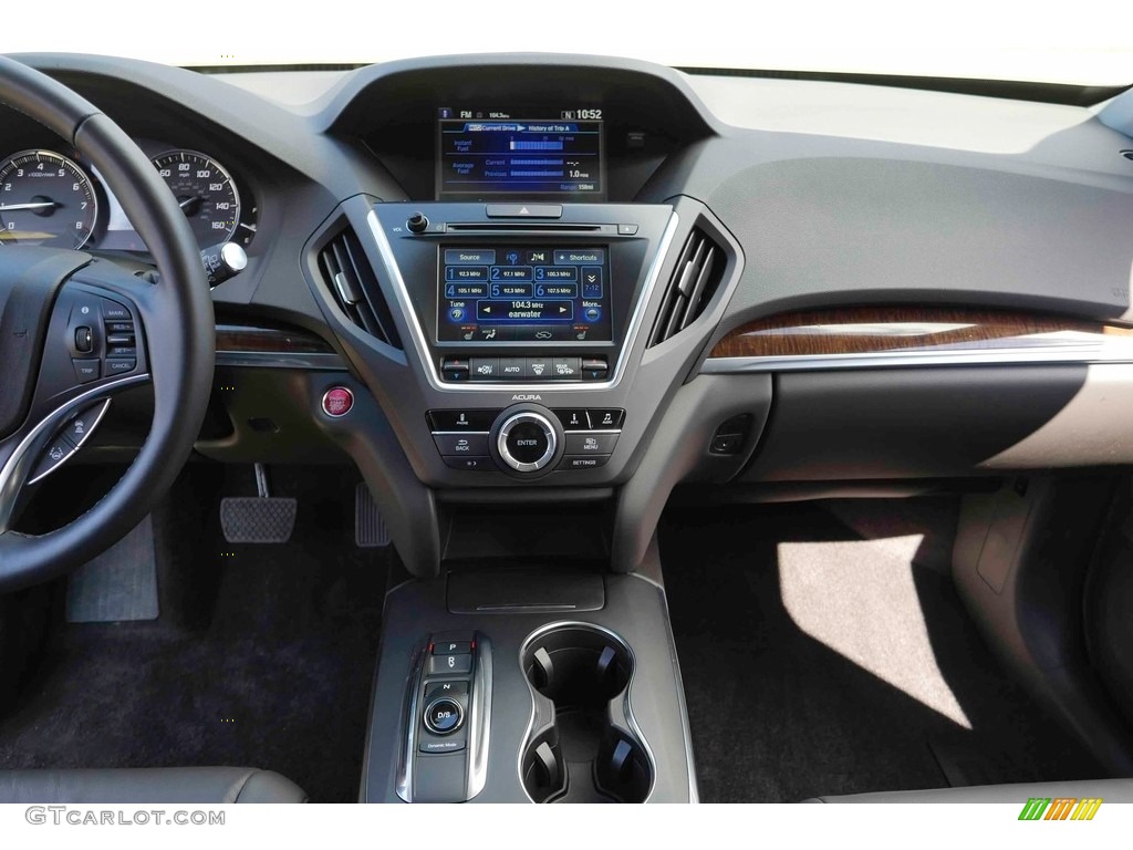 2017 MDX SH-AWD - Lunar Silver Metallic / Ebony photo #13