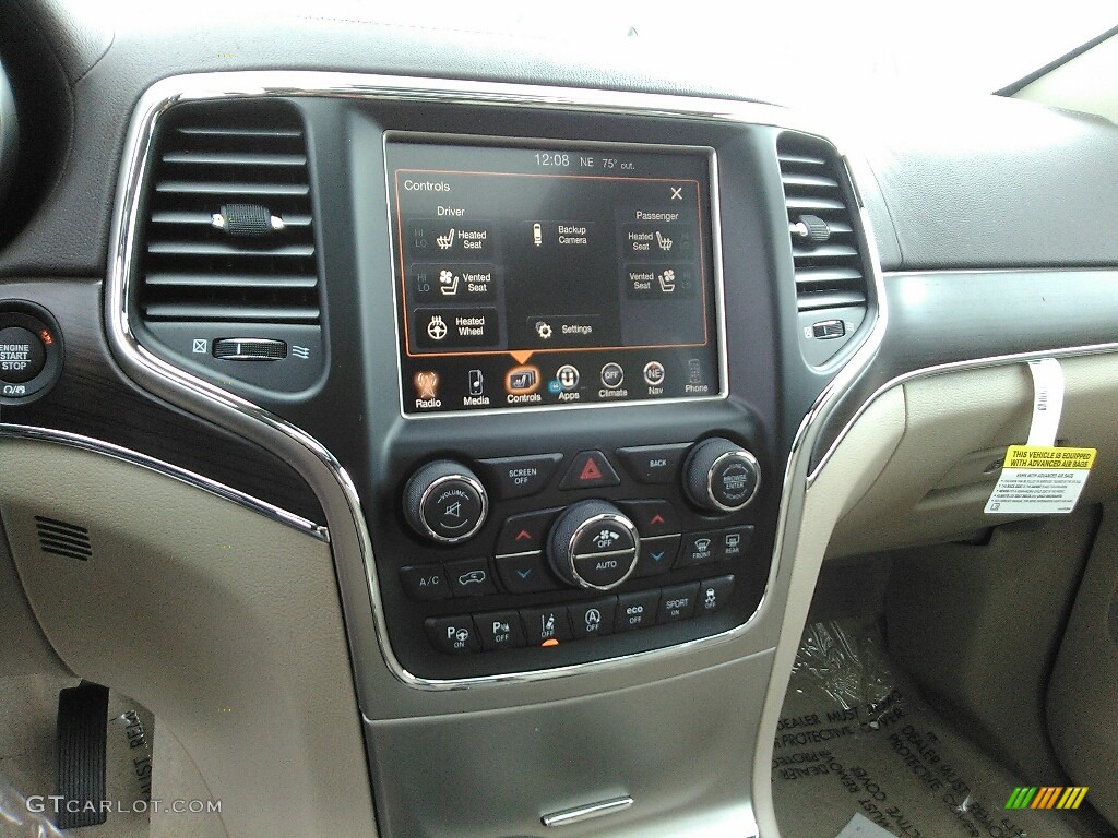 2017 Grand Cherokee Overland 4x4 - Ivory Tri-Coat / Brown/Light Frost Beige photo #10