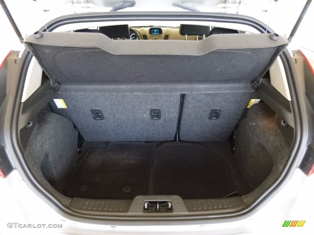2014 Fiesta SE Hatchback - Ingot Silver / Charcoal Black photo #3