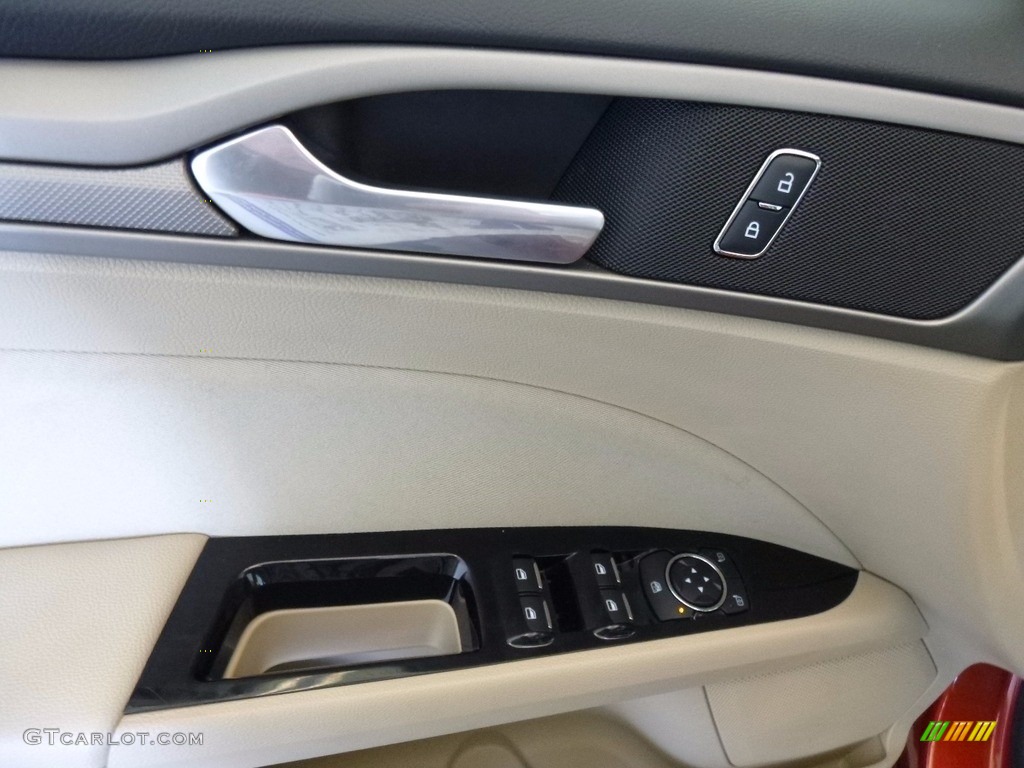 2014 Fusion SE - Sunset / Dune photo #10