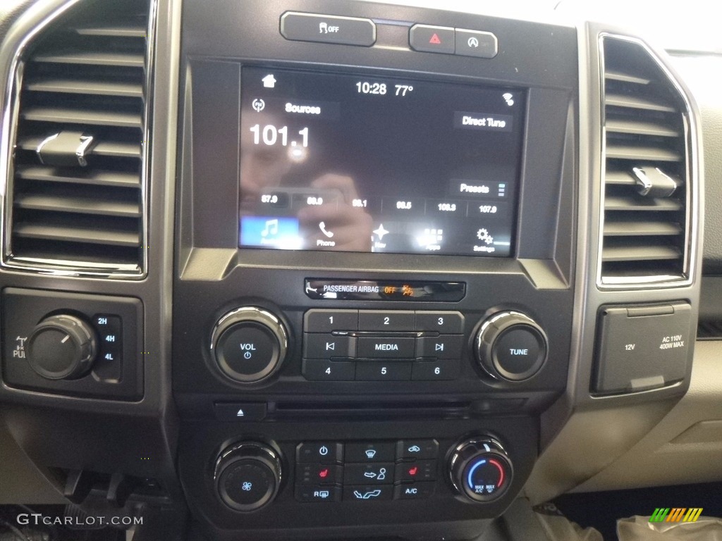 2017 F150 XLT SuperCrew 4x4 - Bronze Fire / Earth Gray photo #14