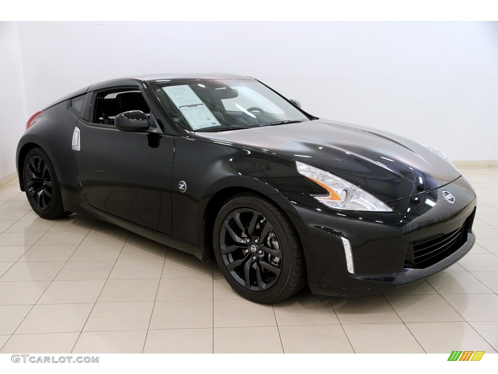 2016 Nissan 370Z Touring Coupe Exterior Photos