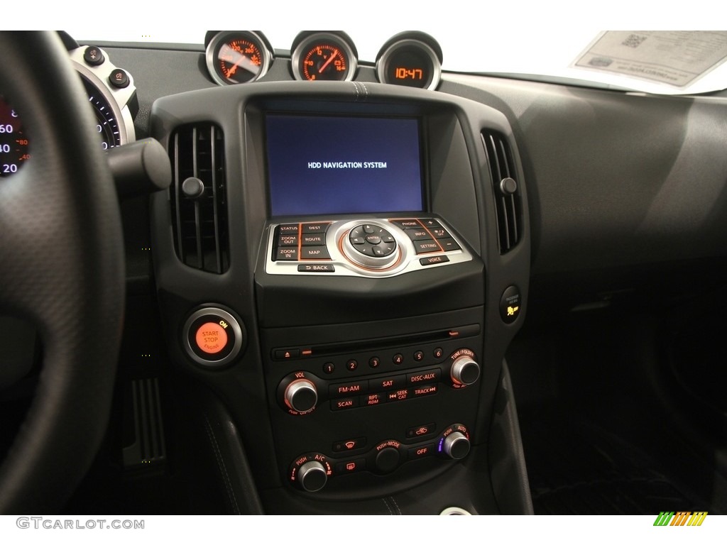 2016 Nissan 370Z Touring Coupe Controls Photo #119779342