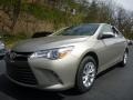 2017 Creme Brulee Mica Toyota Camry LE  photo #4