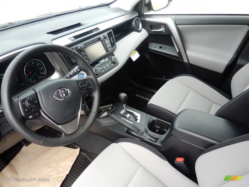 Ash Interior 2017 Toyota RAV4 XLE AWD Hybrid Photo #119783395