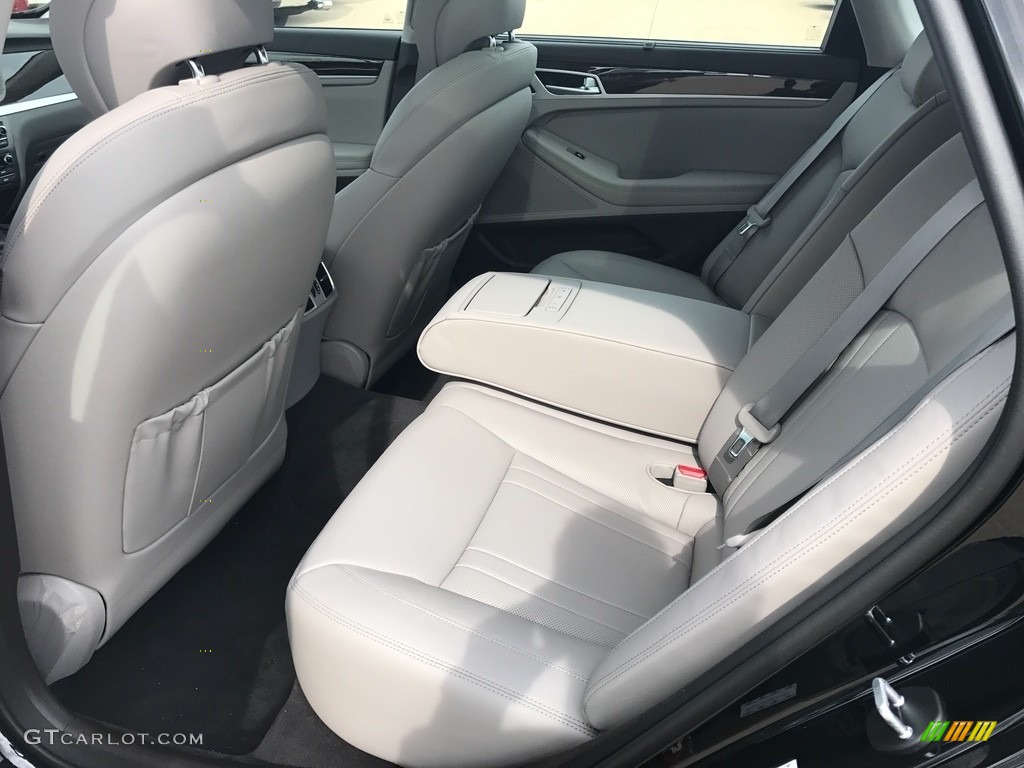 Gray Two Tone Interior 2017 Hyundai Genesis G80 AWD Photo #119793250