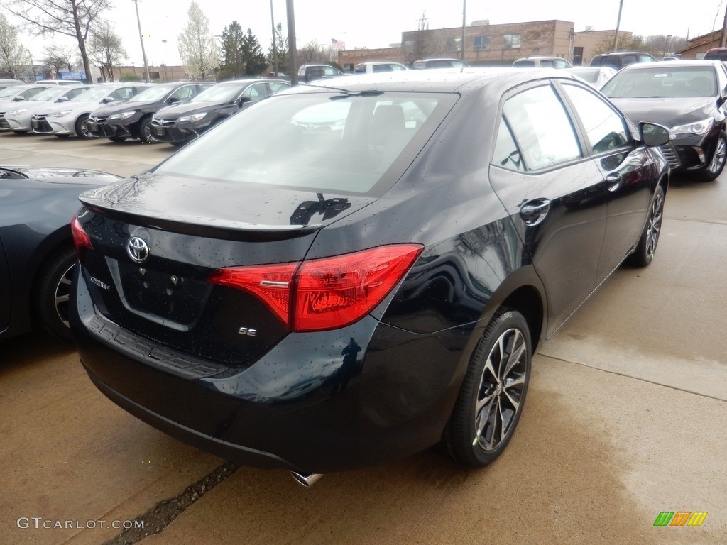 2017 Corolla SE - Galactic Aqua Mica / Black photo #2