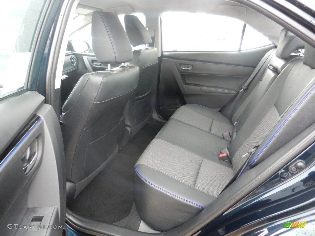 2017 Corolla SE - Galactic Aqua Mica / Black photo #5