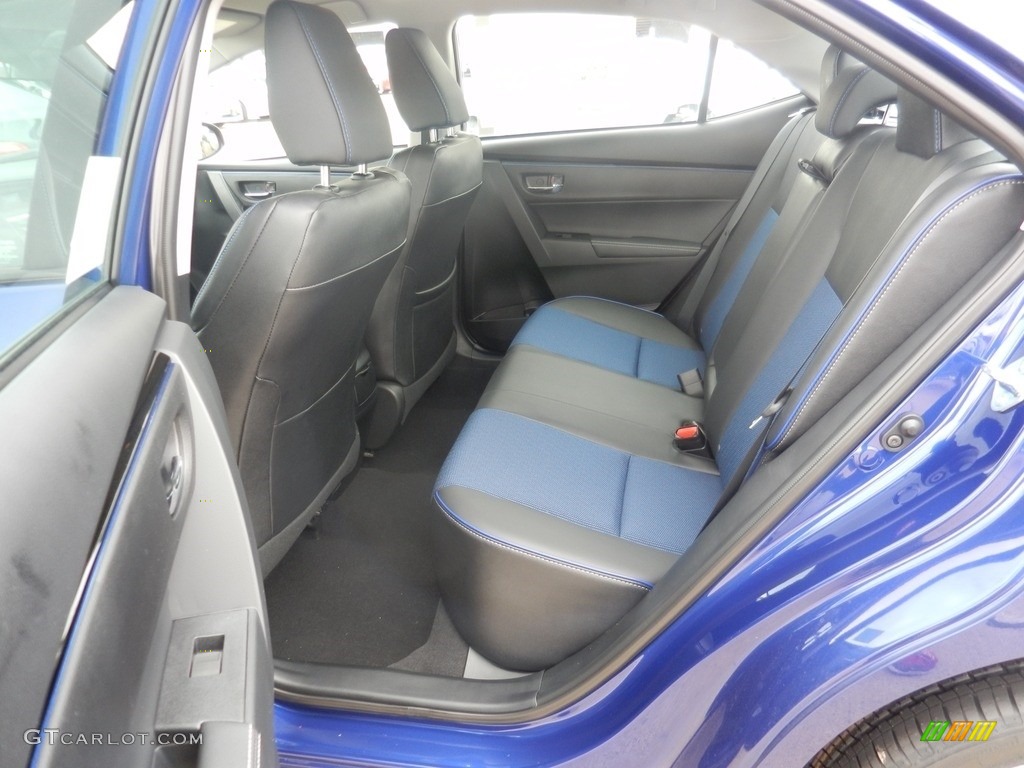 2017 Toyota Corolla SE Rear Seat Photos