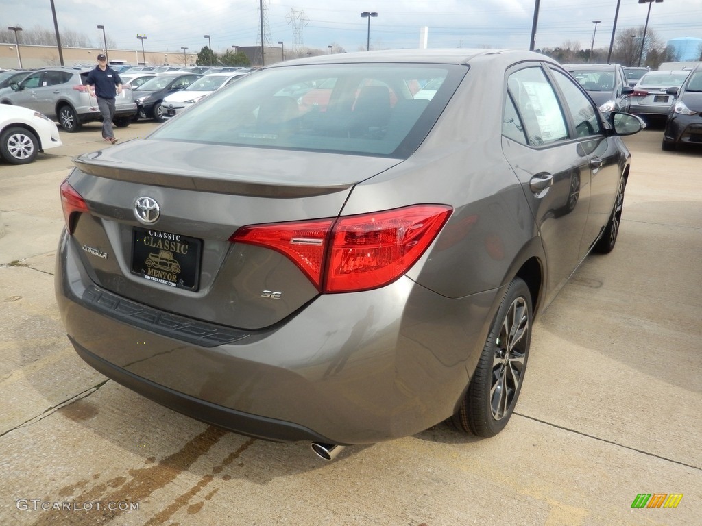 2017 Corolla SE - Falcon Gray Metallic / Black photo #2