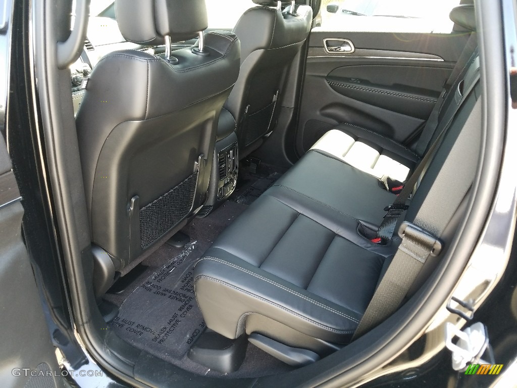 2017 Grand Cherokee Limited 4x4 - Diamond Black Crystal Pearl / Black photo #8