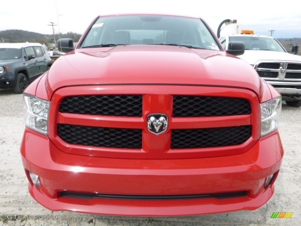 2017 1500 Express Quad Cab 4x4 - Flame Red / Black/Diesel Gray photo #14