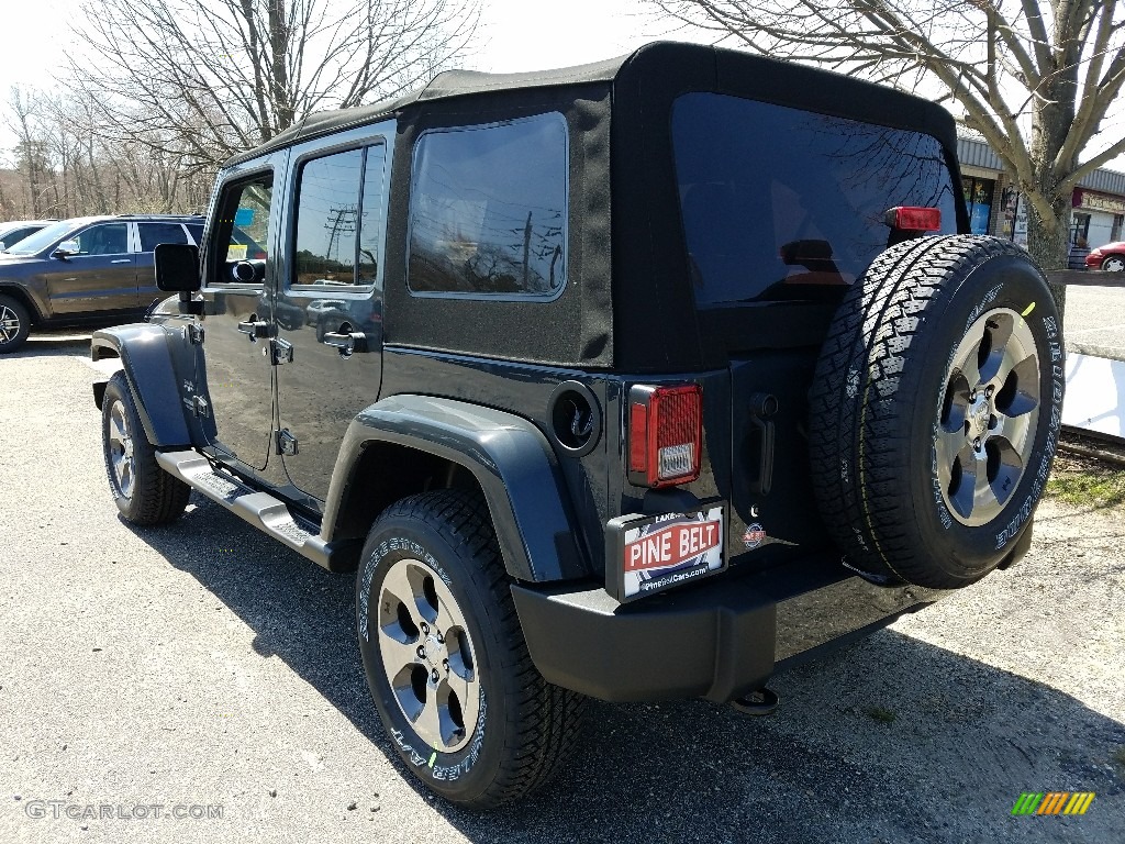 2017 Wrangler Unlimited Sahara 4x4 - Black / Black photo #4