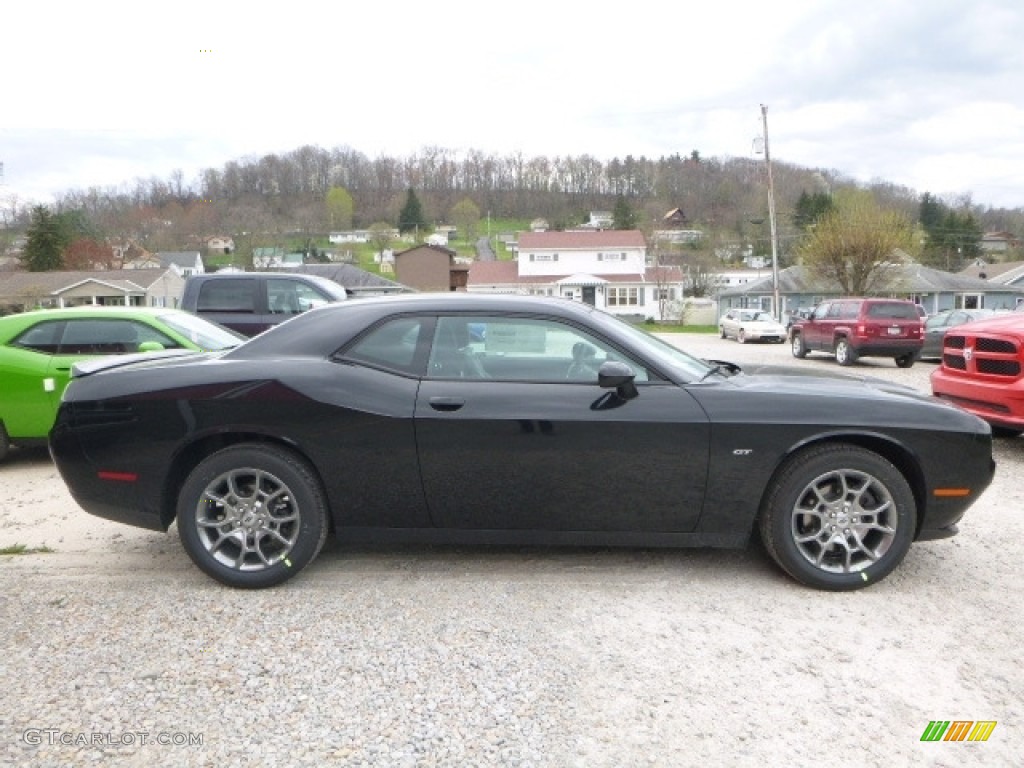 2017 Challenger GT AWD - Pitch Black / Black photo #7