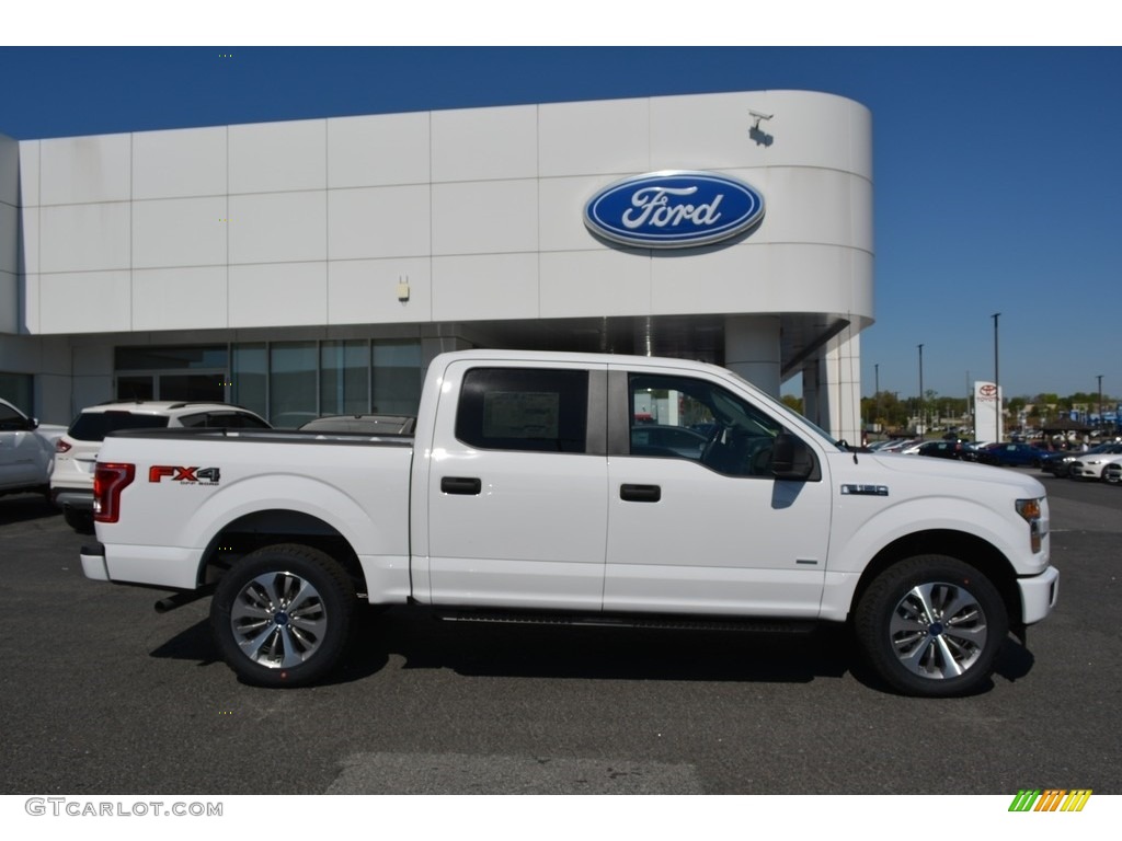 2017 F150 XL SuperCrew 4x4 - Oxford White / Black photo #2