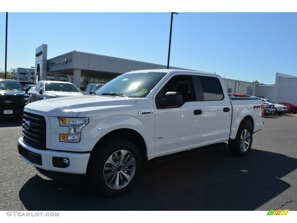 2017 F150 XL SuperCrew 4x4 - Oxford White / Black photo #3