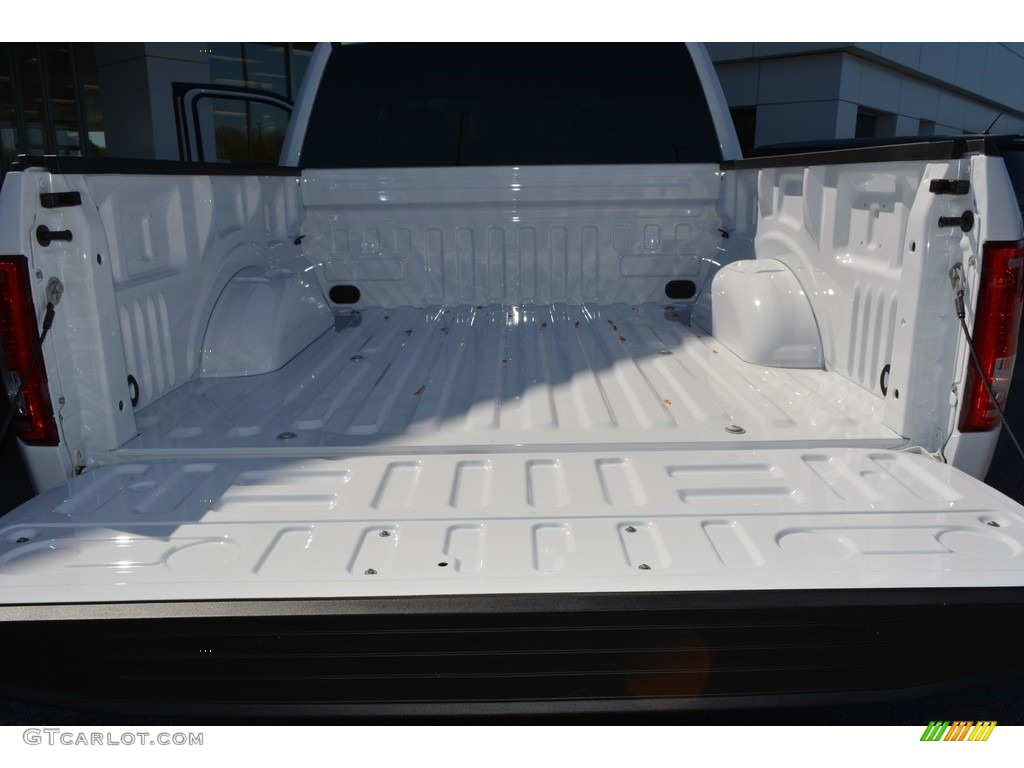 2017 F150 XL SuperCrew 4x4 - Oxford White / Black photo #6