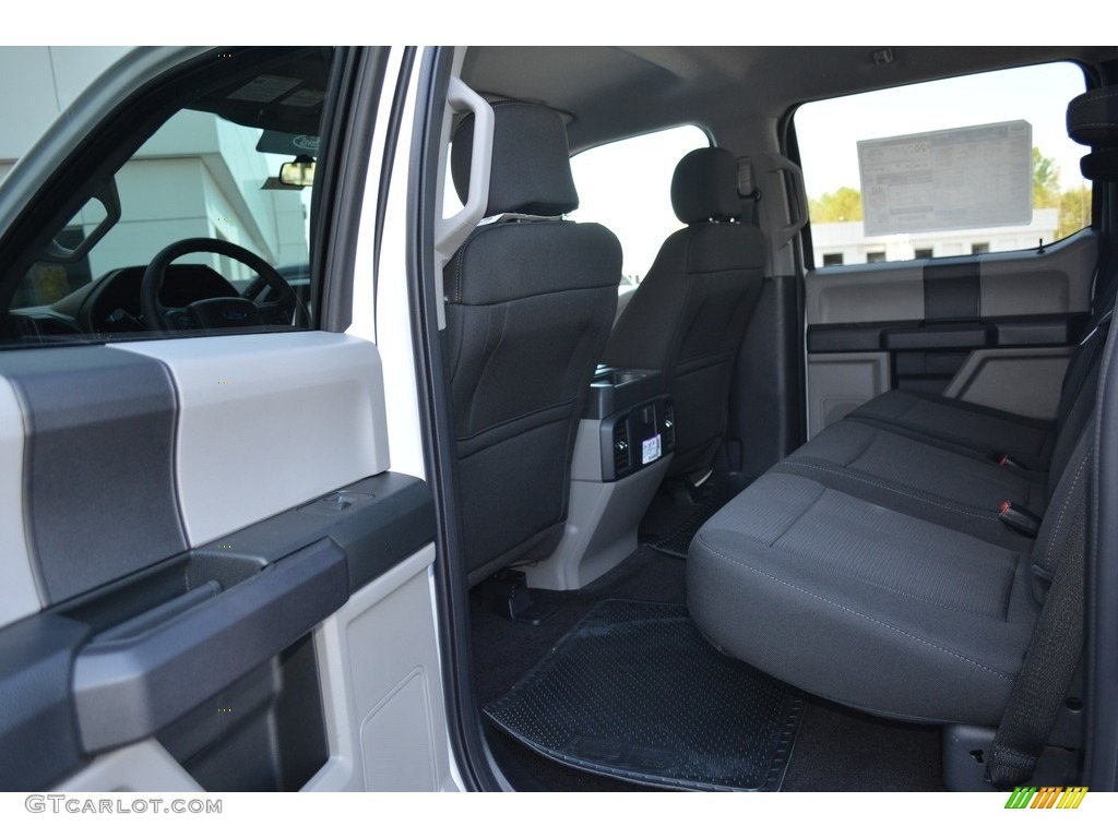 2017 F150 XL SuperCrew 4x4 - Oxford White / Black photo #10