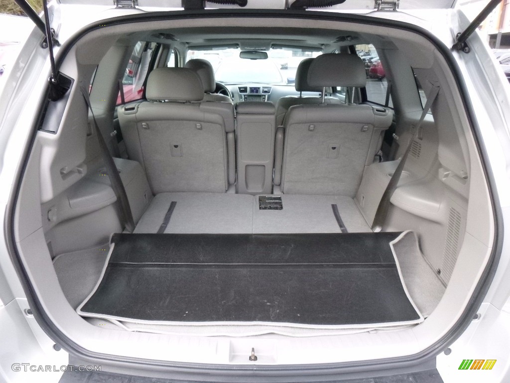 2013 Toyota Highlander Limited 4WD Trunk Photo #119806439