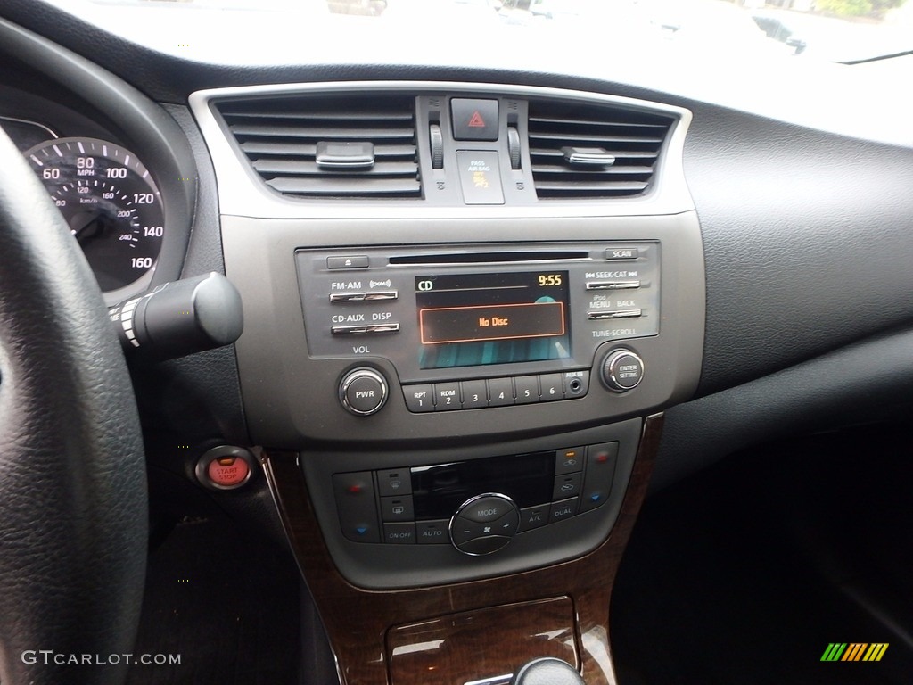 2014 Sentra S - Super Black / Charcoal photo #23