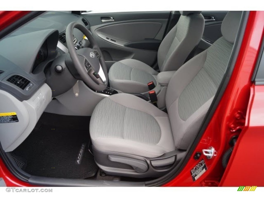 2017 Accent SE Sedan - Boston Red / Gray photo #11