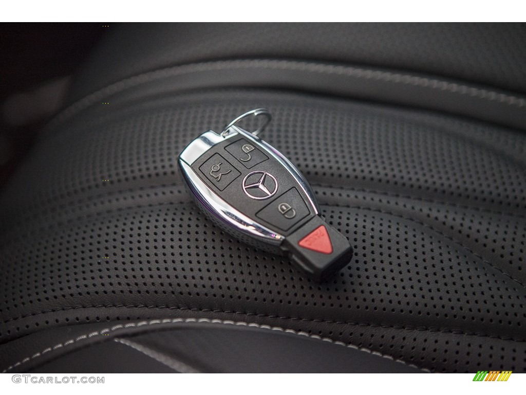 2016 Mercedes-Benz S 65 AMG Sedan Keys Photos
