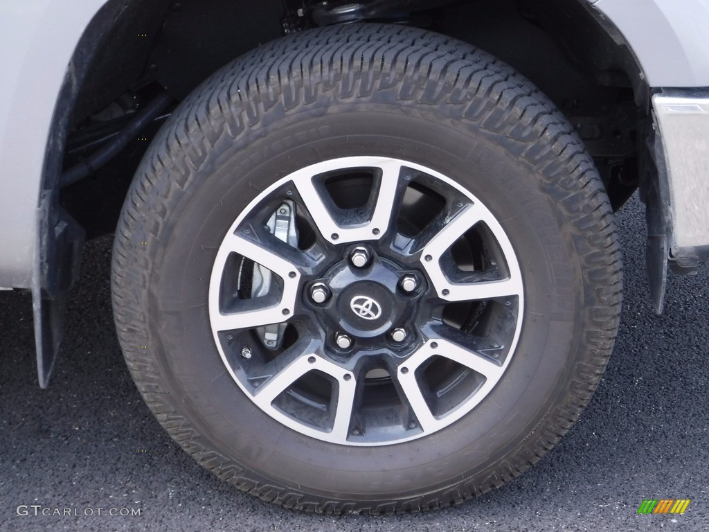 2017 Toyota Tundra SR5 Double Cab 4x4 Wheel Photos