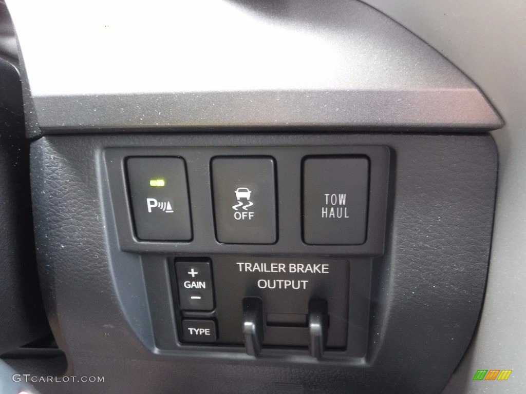 2017 Toyota Tundra SR5 Double Cab 4x4 Controls Photo #119821895