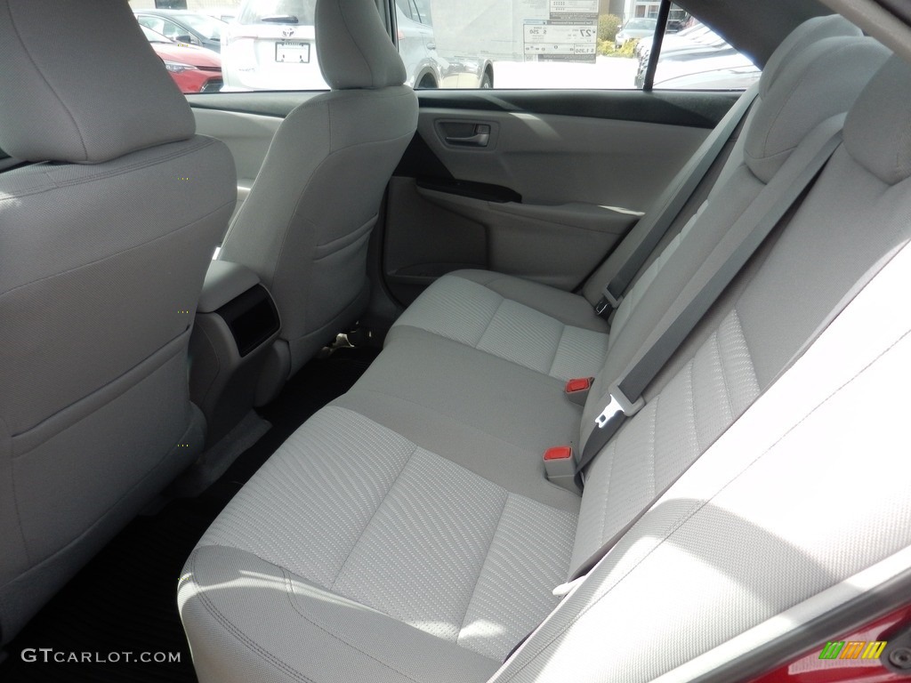 2017 Toyota Camry LE Interior Color Photos