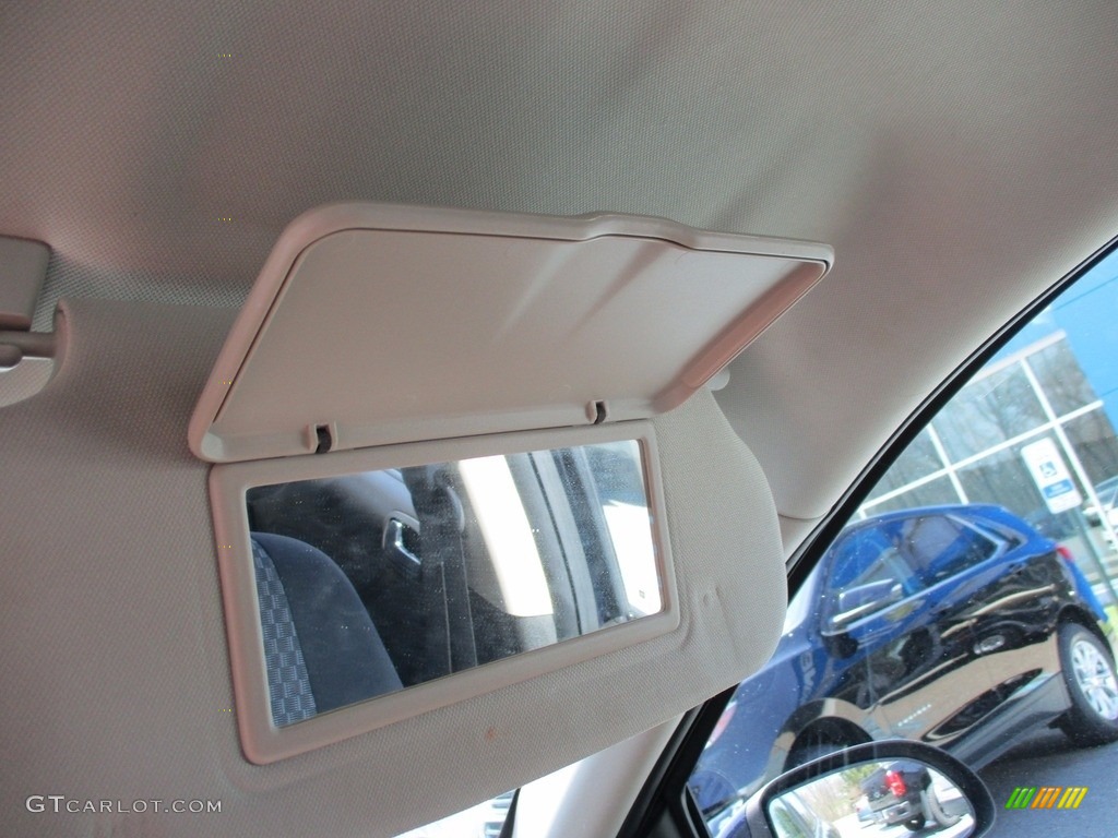 2010 Cobalt LT Sedan - Imperial Blue Metallic / Ebony photo #28