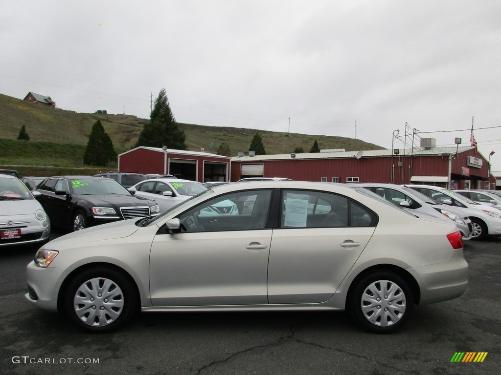 2011 Jetta SE Sedan - Reflex Silver Metallic / Titan Black photo #4