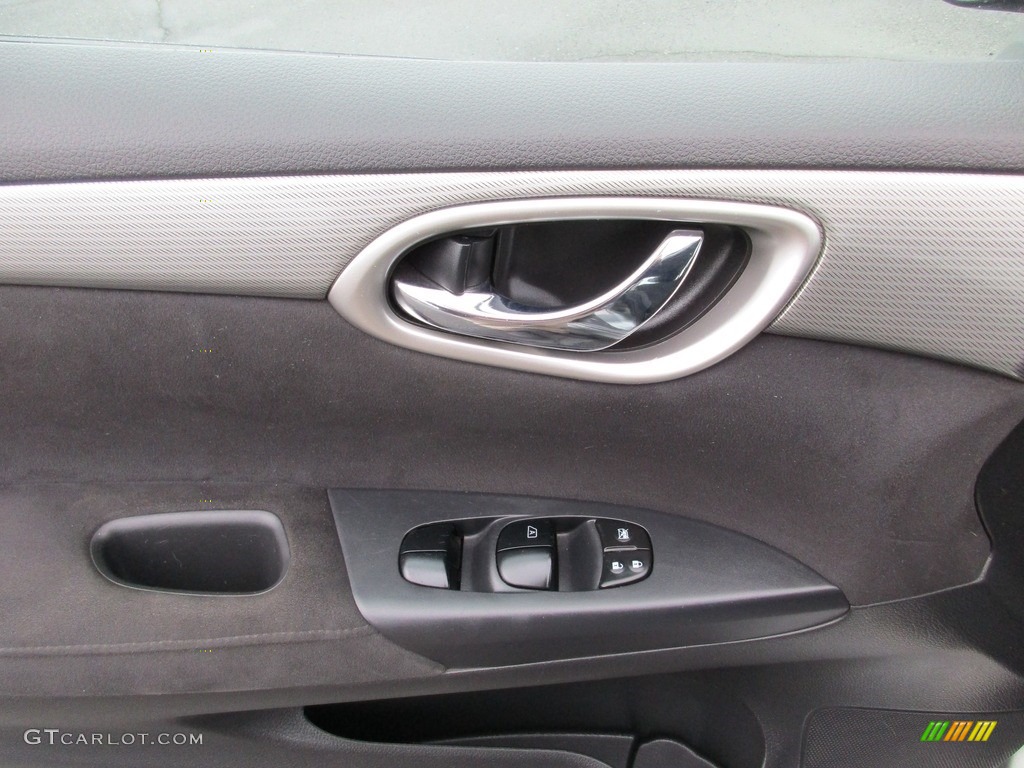 2013 Sentra SR - Magnetic Gray Metallic / Charcoal photo #10