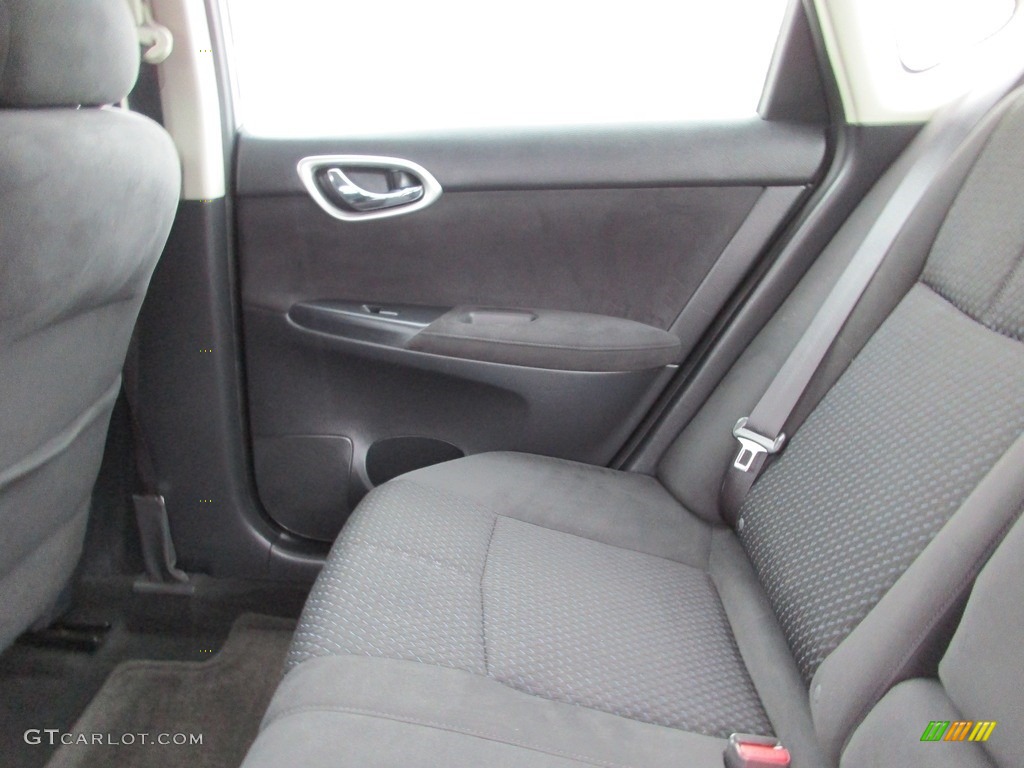 2013 Sentra SR - Magnetic Gray Metallic / Charcoal photo #21