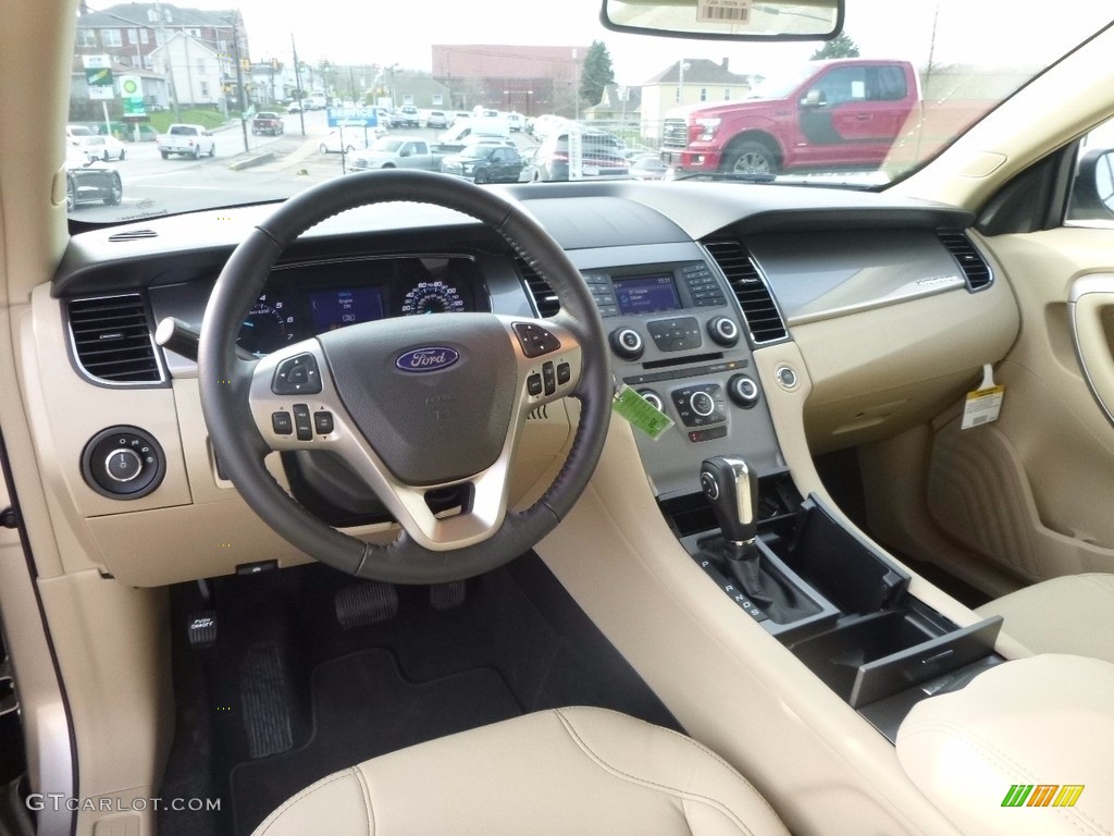 Dune Interior 2017 Ford Taurus SEL Photo #119833268